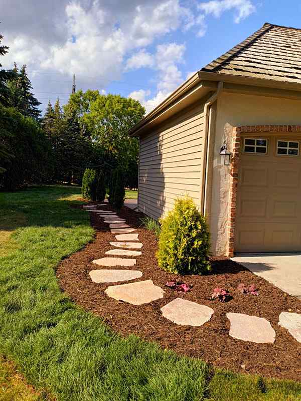 Designing-Nature-Hardscapes-and-Pavers-Gallery (25)